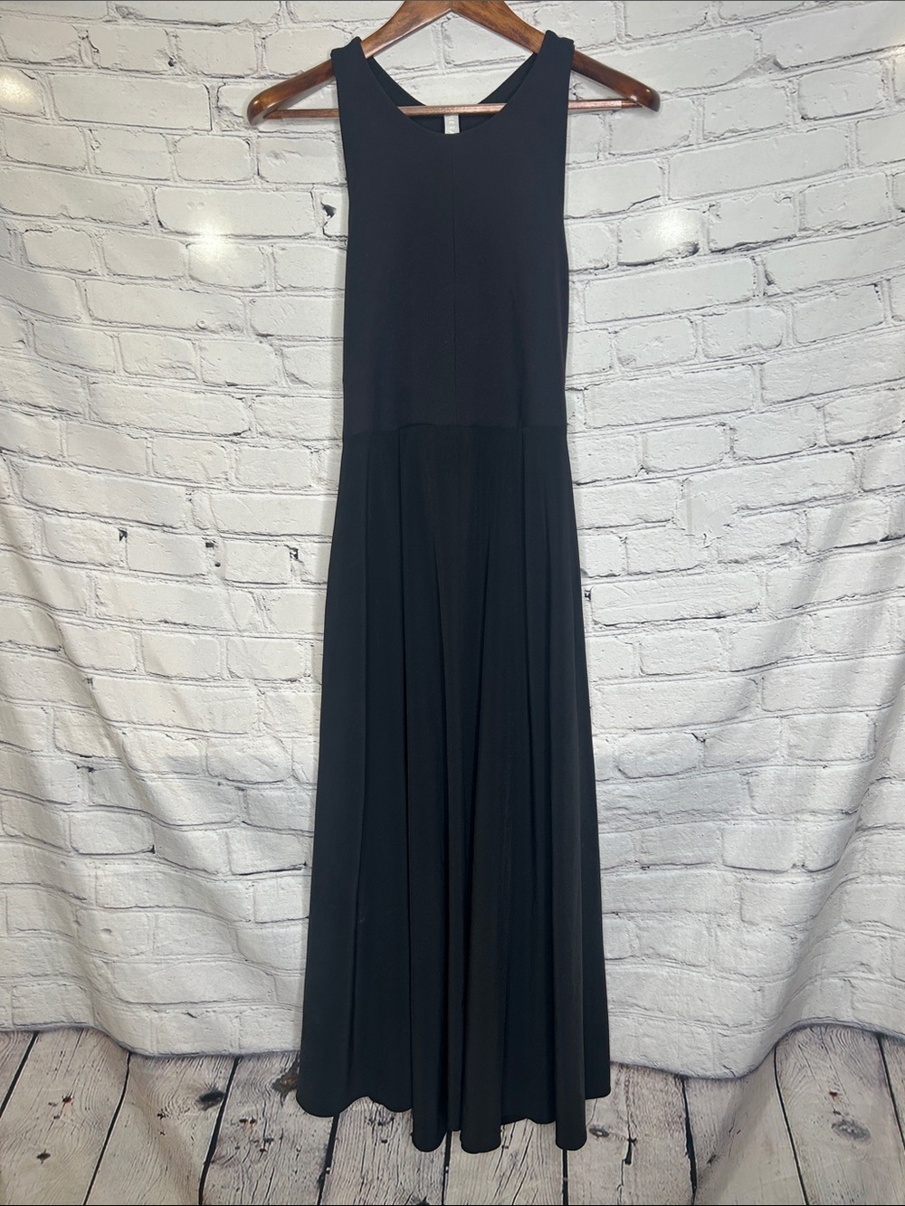 Athleta Black Razorback Dress Size Large Excellent Condition